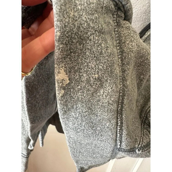 Hollister Women’s size large gray Hoodie - Picture 9 of 12